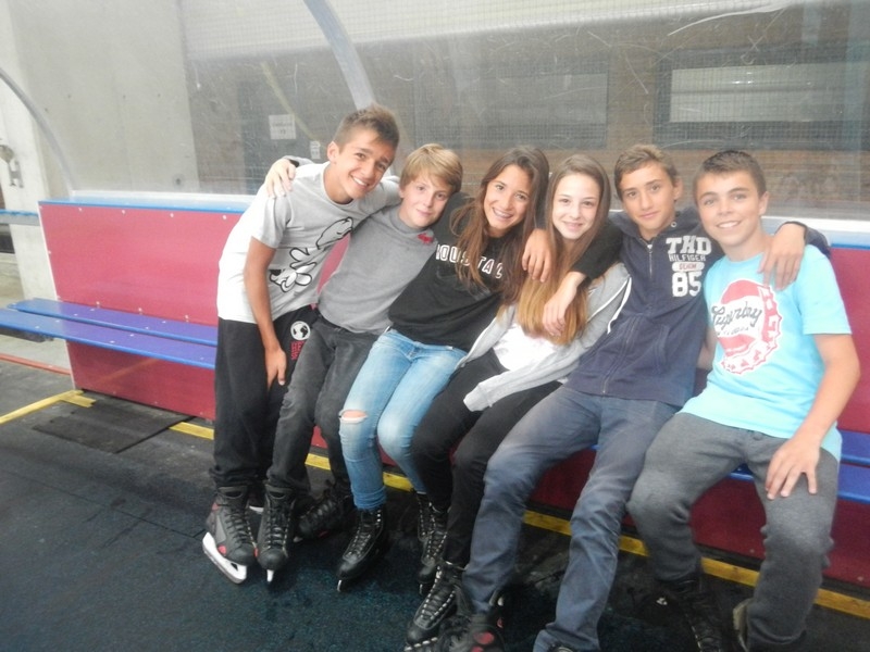 Village Camps International Summer Camp Leysin, Switzerland 2026-08-15 https://www.villagecamps.com/journals_admin/images/697-12-reds ice skate (17).jpg